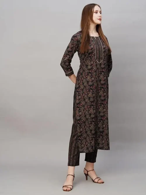 Women Kurta and Pant Set - Image 2